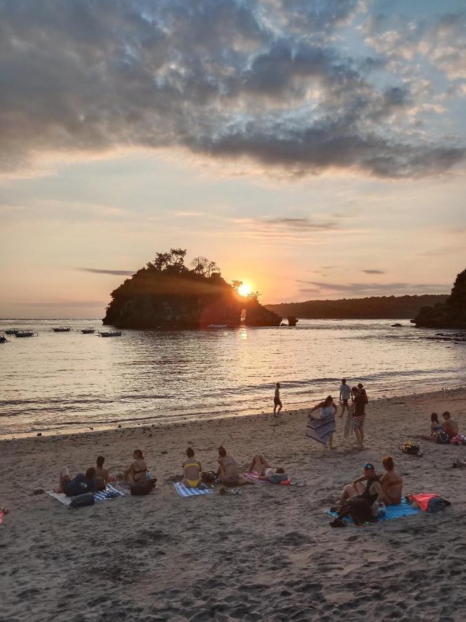 Agung Pring Homestay Batununggul ภายนอก รูปภาพ