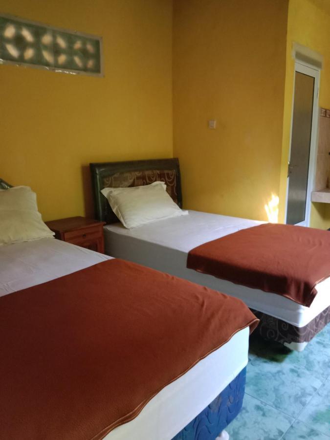 Agung Pring Homestay Batununggul ภายนอก รูปภาพ